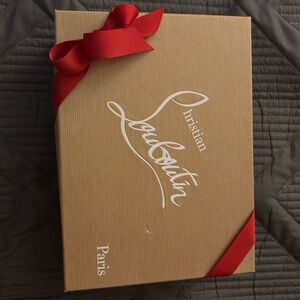 Christian Louboutin new very prive 120 patent size 35.5